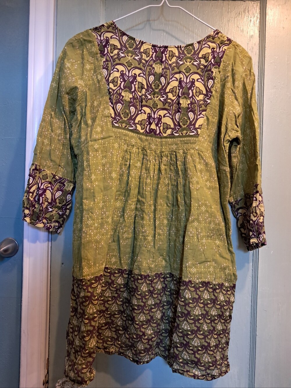 Rain & Rainbow Green Boho Tunic with Purple Embroidered Label - Picture 3 of 4